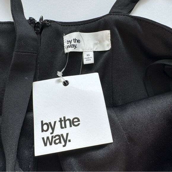 superdown By the Way Cici Square Neck Mini Dress Size X-Small NWT - Picture 3 of 6